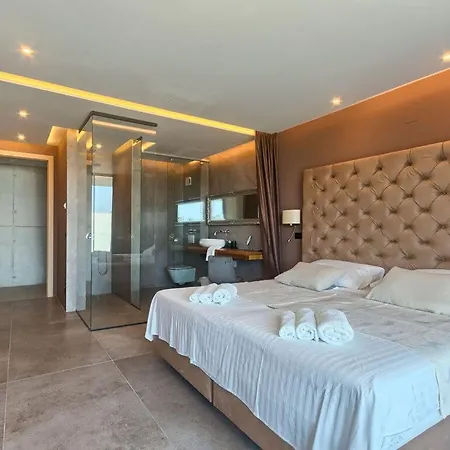 Villa Mediterraneo 2 Comfortable *