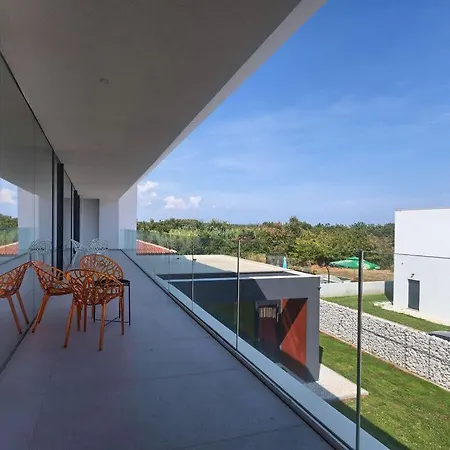 Mediterraneo 2 Comfortable Villa *