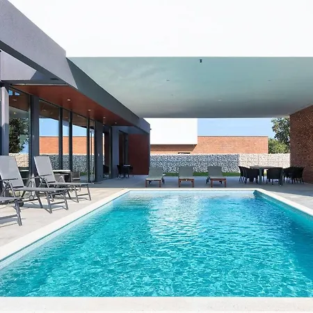 Villa Mediterraneo 2 Comfortable